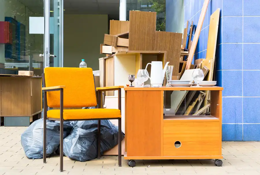 Custom web design for clearance companies